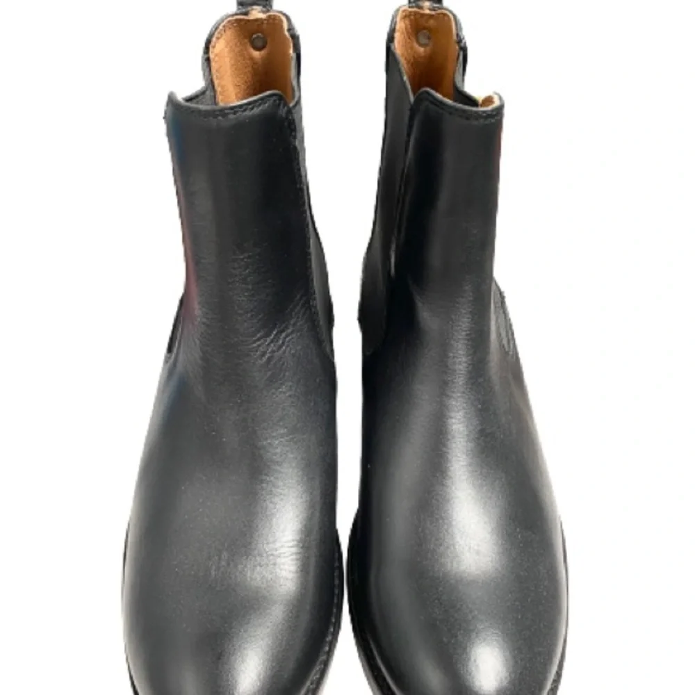 Frye Women's Black Leather Chelsea Boots Excellent Condition Size US‎ 7 1/2 M